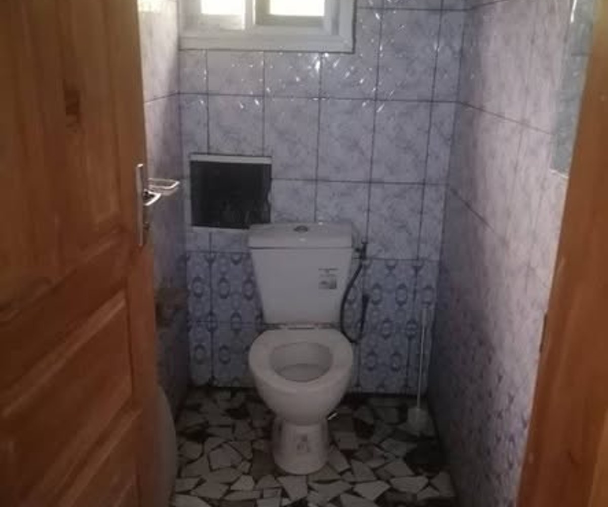 Studio moderne à louer – Fabrique Ngoussou, Yaoundé