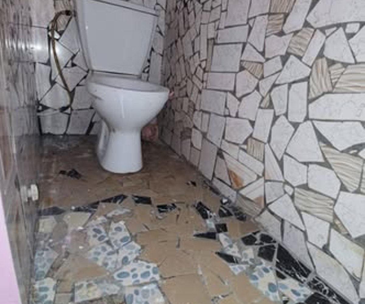 Chambre moderne à louer - Nyalla, Douala