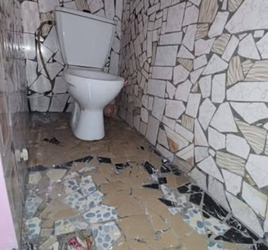 Chambre moderne à louer - Nyalla, Douala