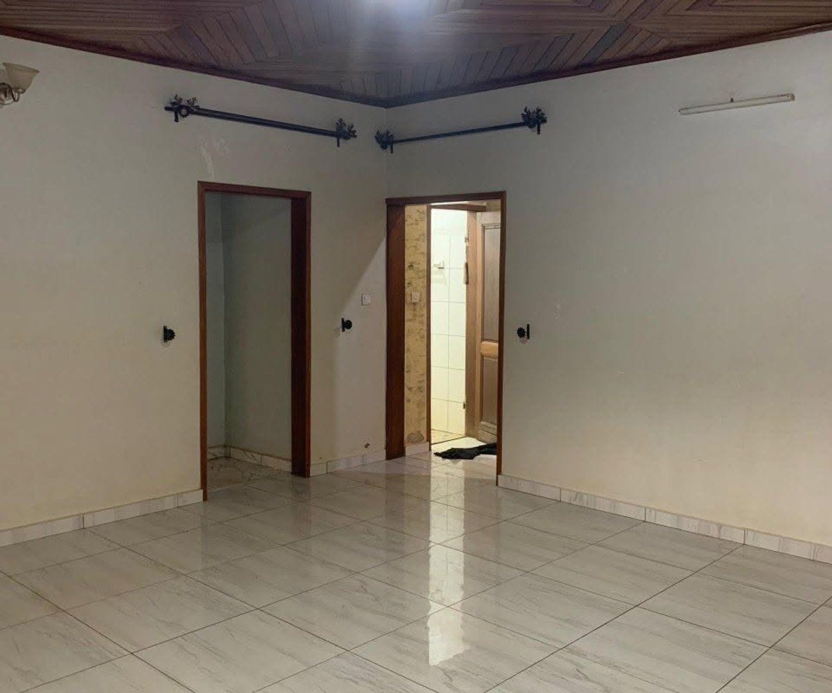 Mini villa individuelle à louer à Emana, Yaoundé