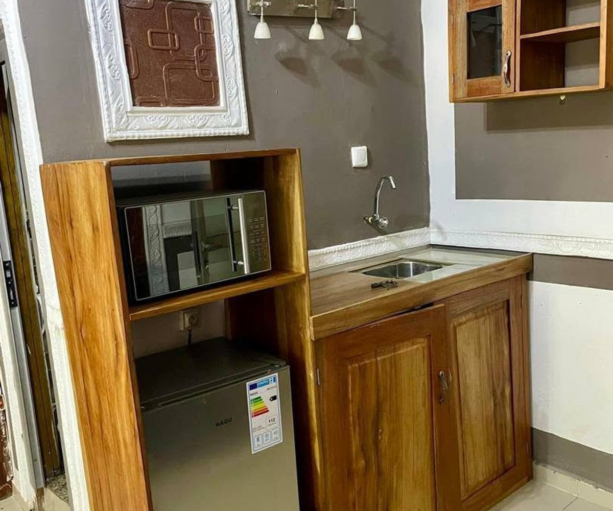 Chambre / studio meublé à Bastos – à partir de 13 500 F/nuit