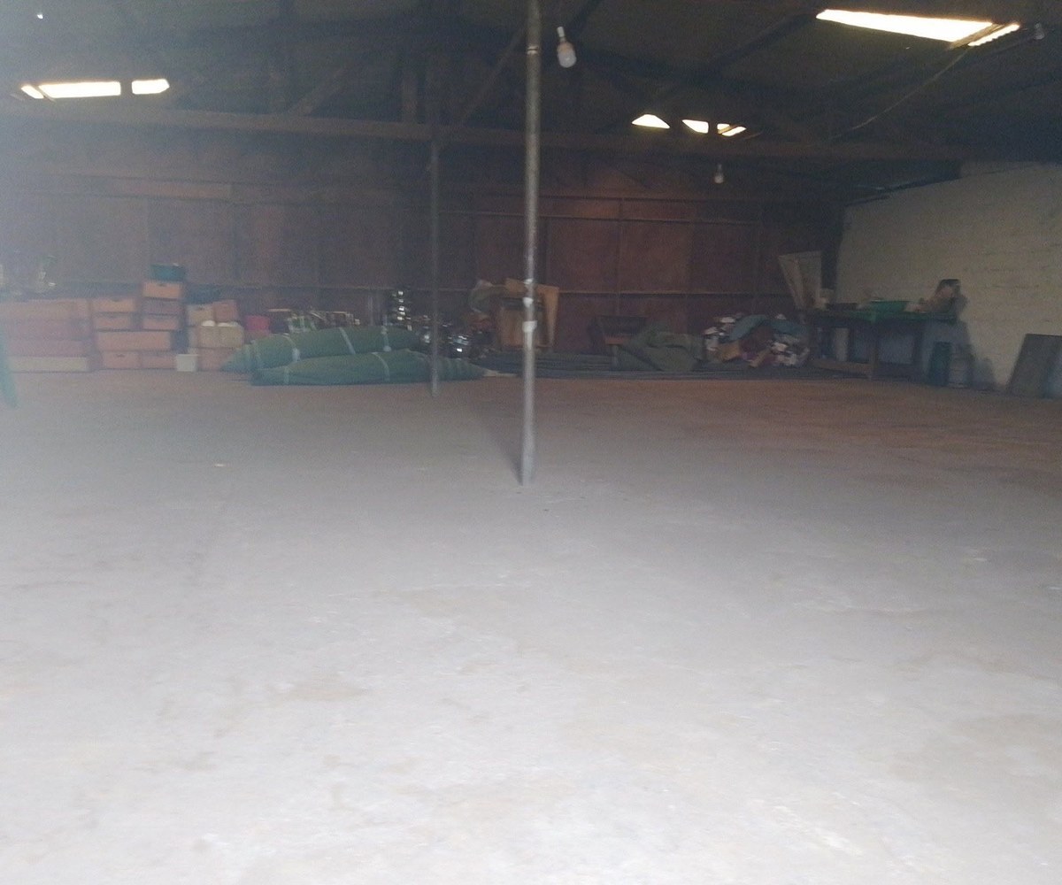 Magasin de stockage à louer – Odza Messamendongo