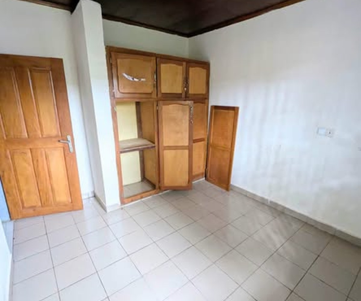Yaoundé Nkolfoulou - Appartement 2 chambres à louer