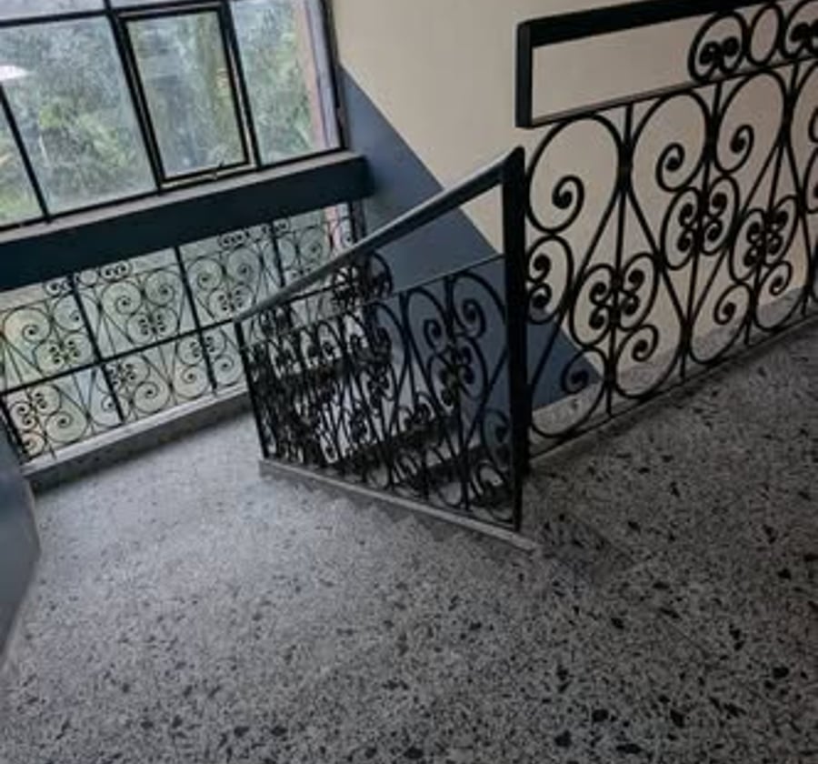 Studio à louer à Yassa, Douala