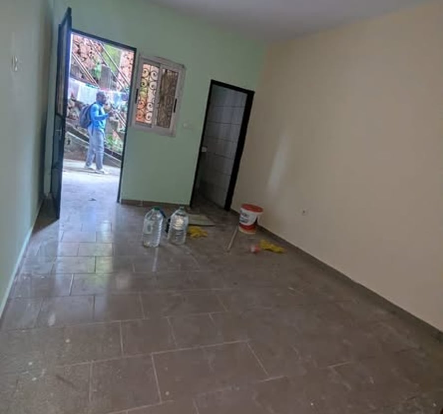 Studio moderne à louer à TKC