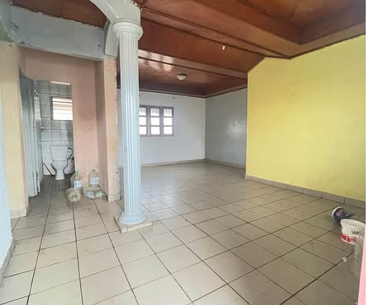 Appartement moderne 3 chambres Biyem-Assi Jouvence
