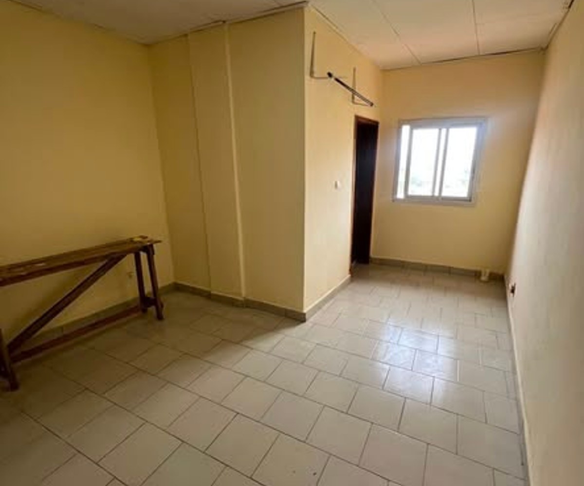 Appartement moderne à louer à Etoug-Ebe