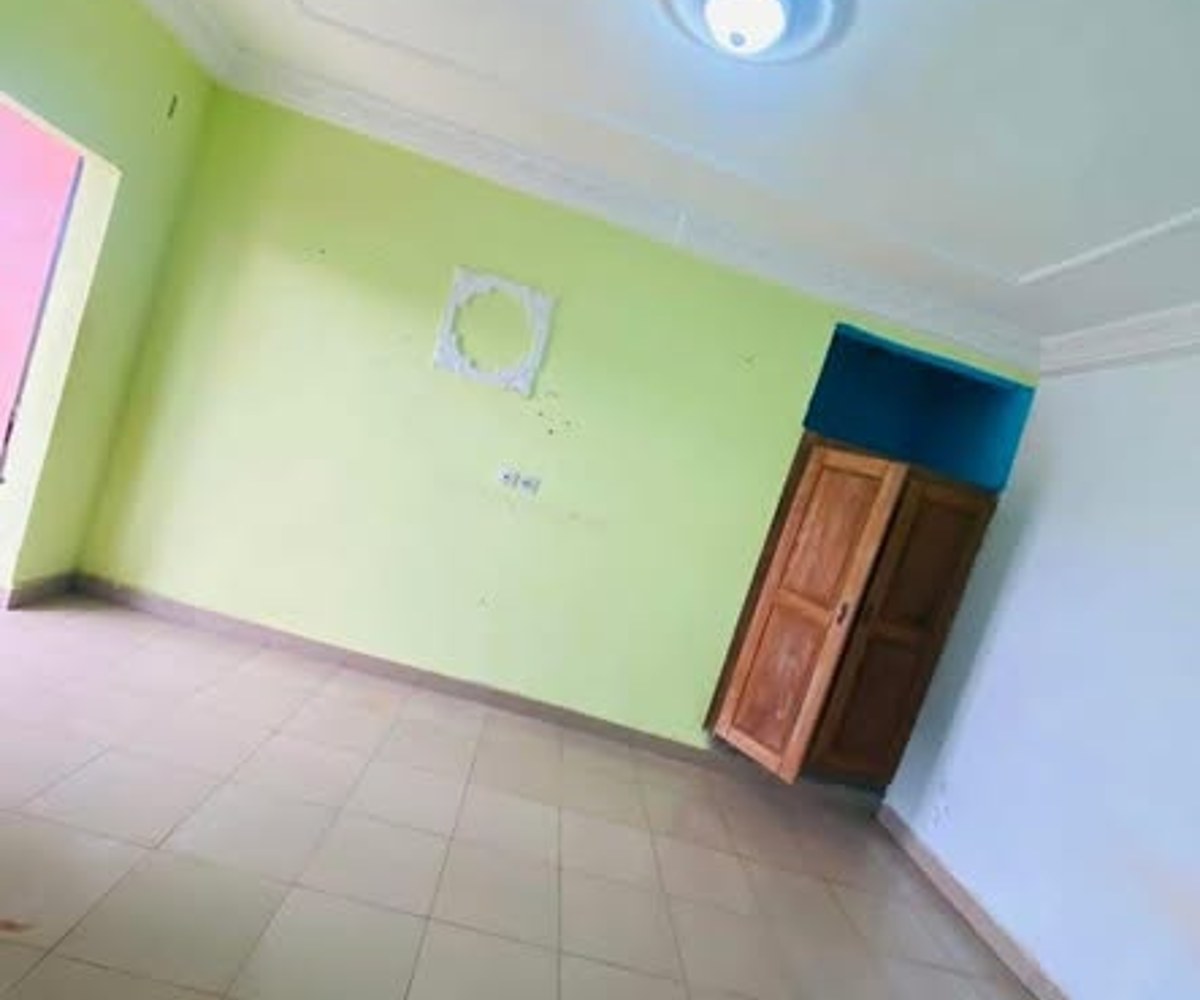 Chambre moderne à Odza - 50 000 FCFA/mois