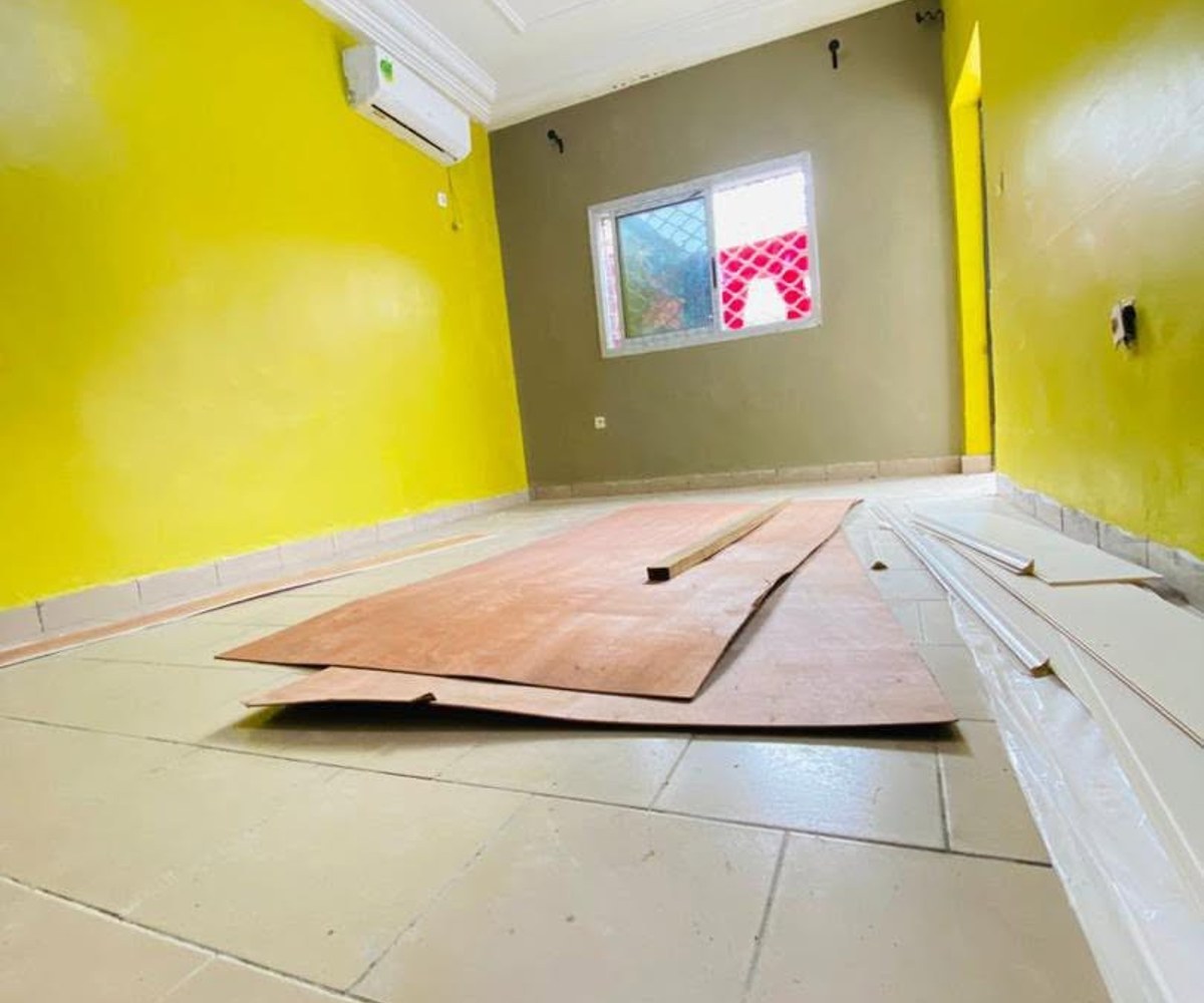 Studio moderne à louer - Bonamoussadi, Douala
