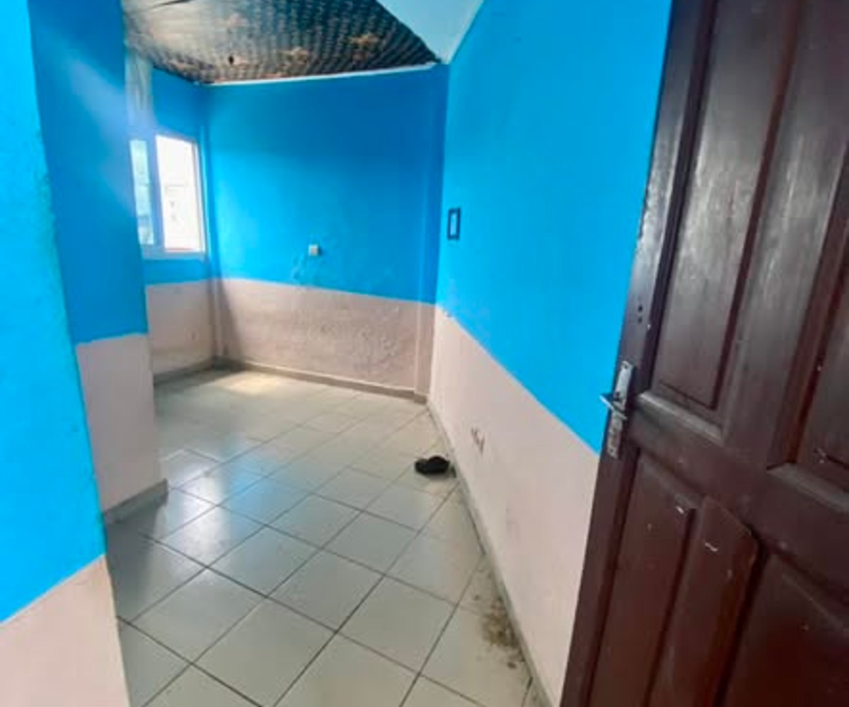 Chambre moderne à louer - Ange Raphaël, Douala