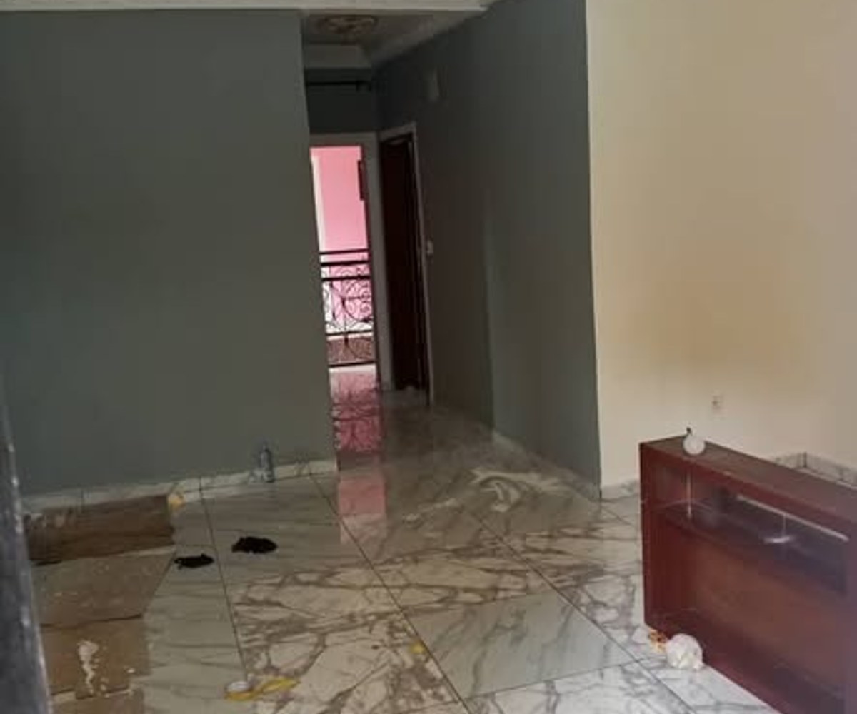 Appartement moderne à louer – Efoulan, Yaoundé