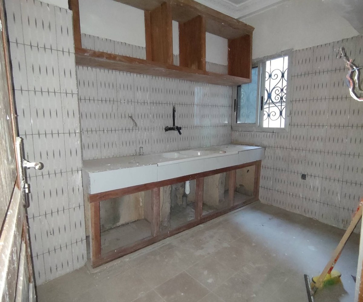 Appartement 3 chambres à louer à Yaoundé Omnisport