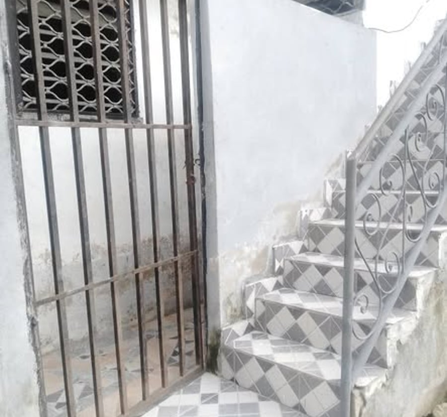 Chambre Moderne à Akwa Nord