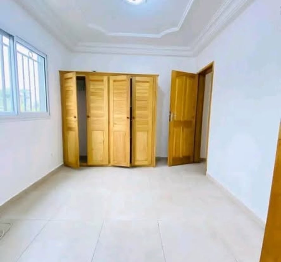 Studio moderne haut standing à louer - Deido, Douala