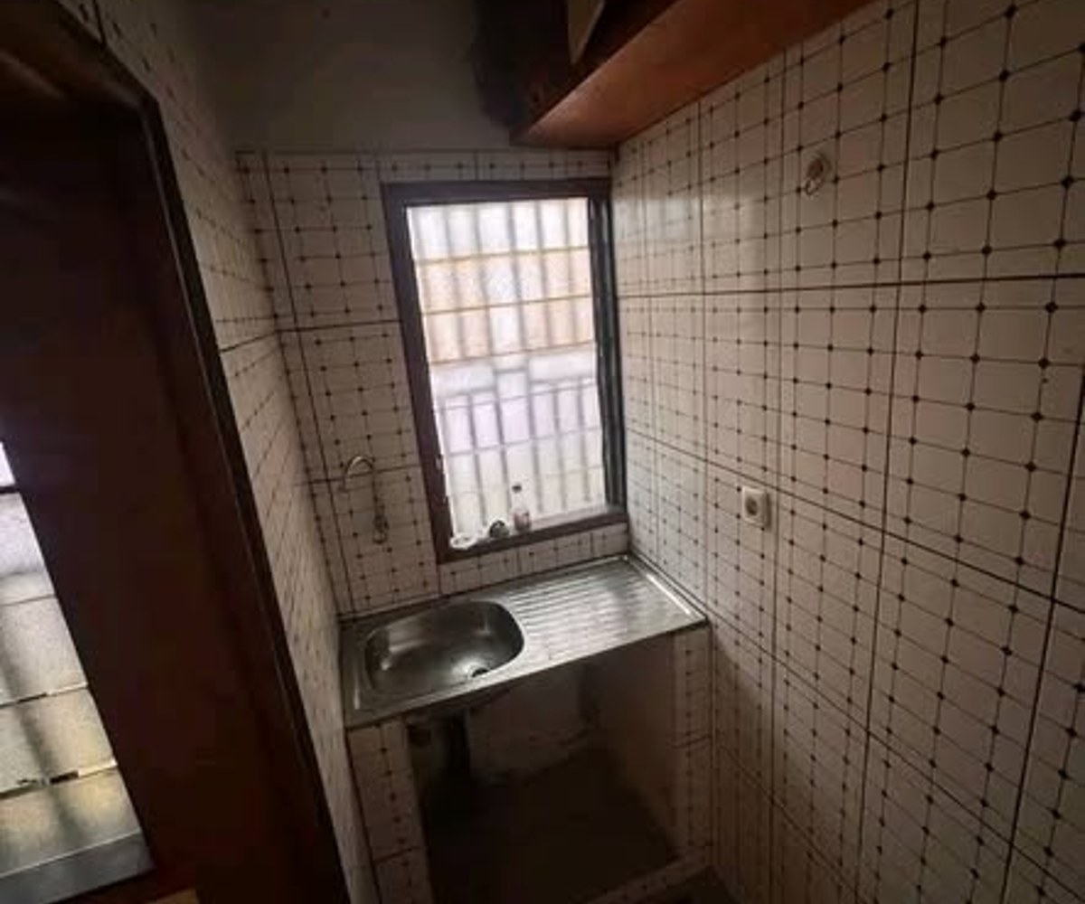 Studio moderne à louer à Ngousso