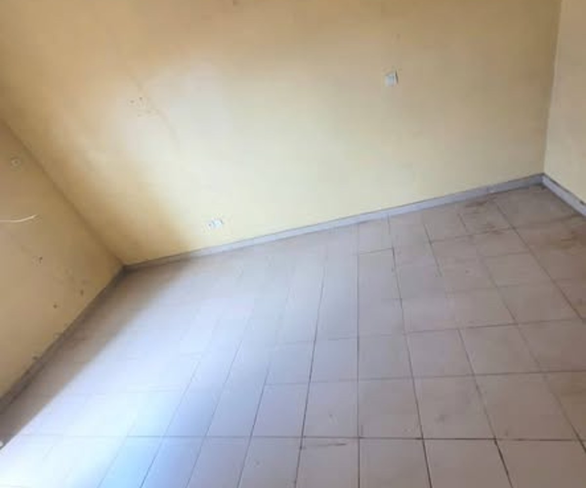 Yaoundé Étoudi - 2 Chambres à louer 70 000 F/mois