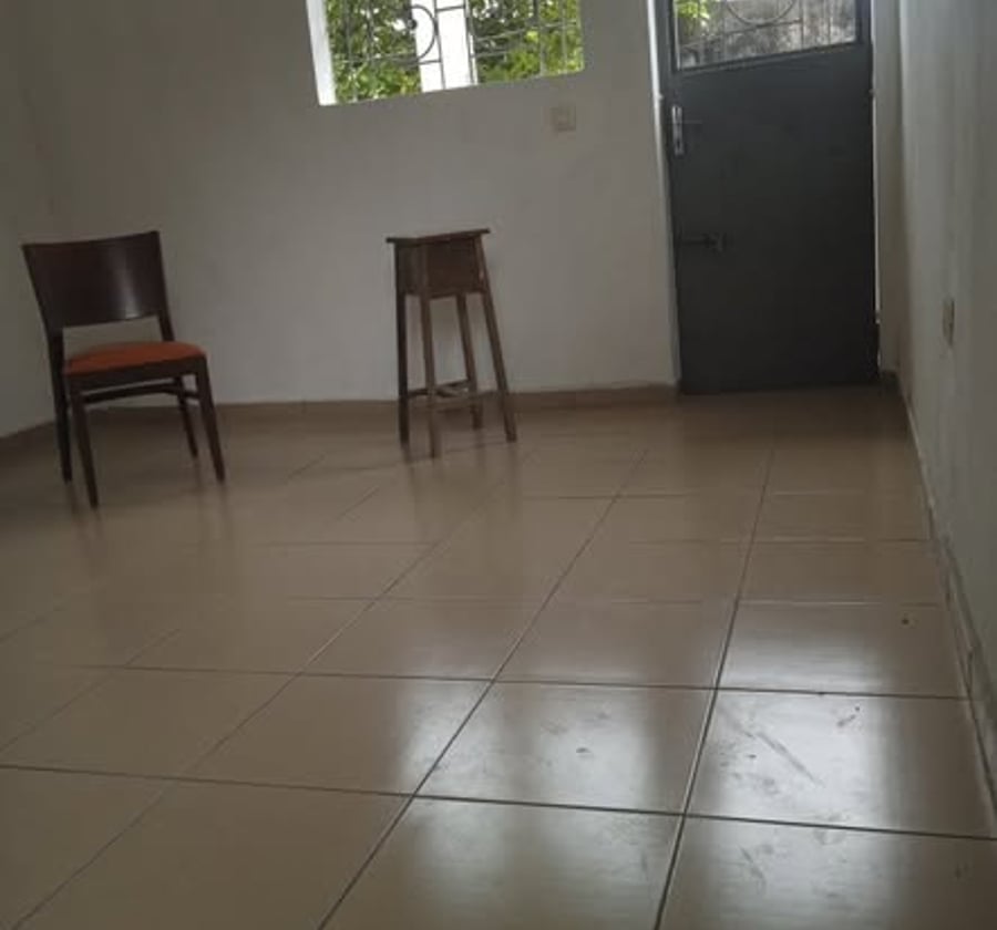 Studio moderne à Ndogpassi 3