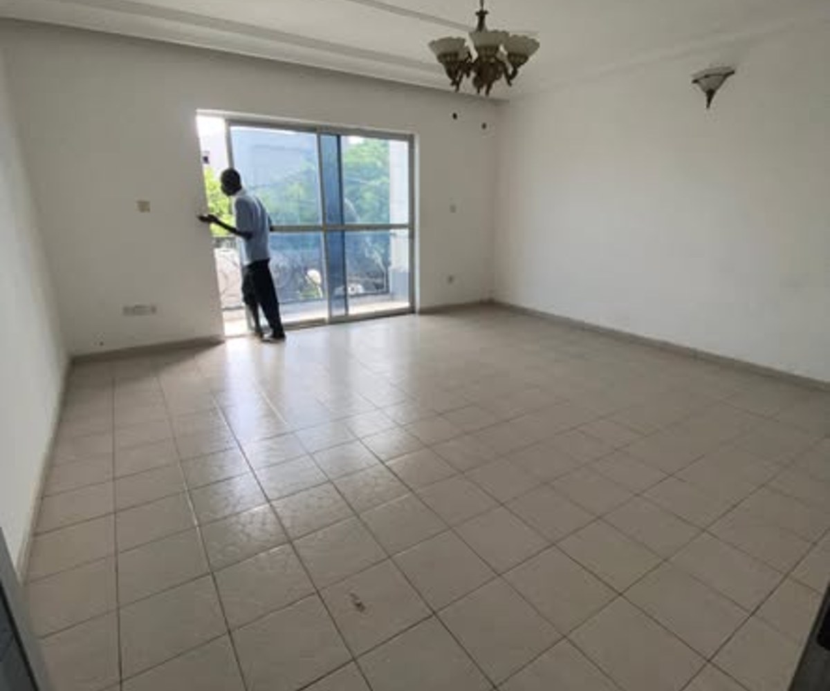 Appartement 2 chambres à louer – Bonapriso, Douala