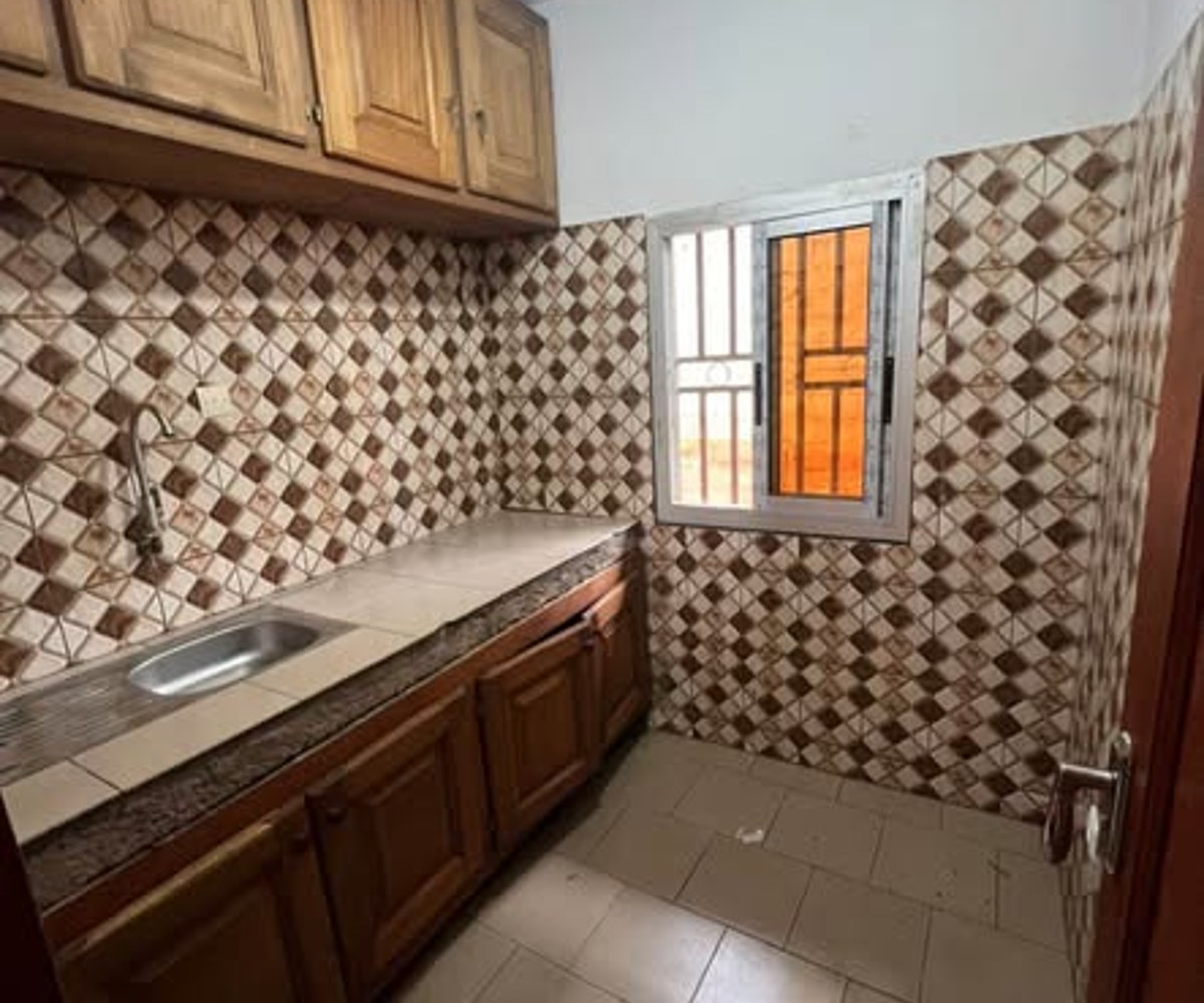 Studio moderne à Damas, Yaoundé - 70 000 FCFA/mois