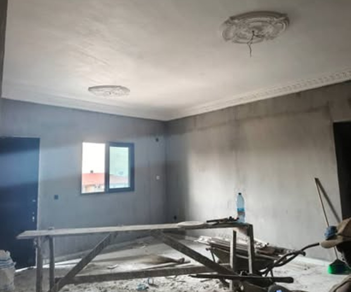 Immeuble R+3 à louer - Ndogbon