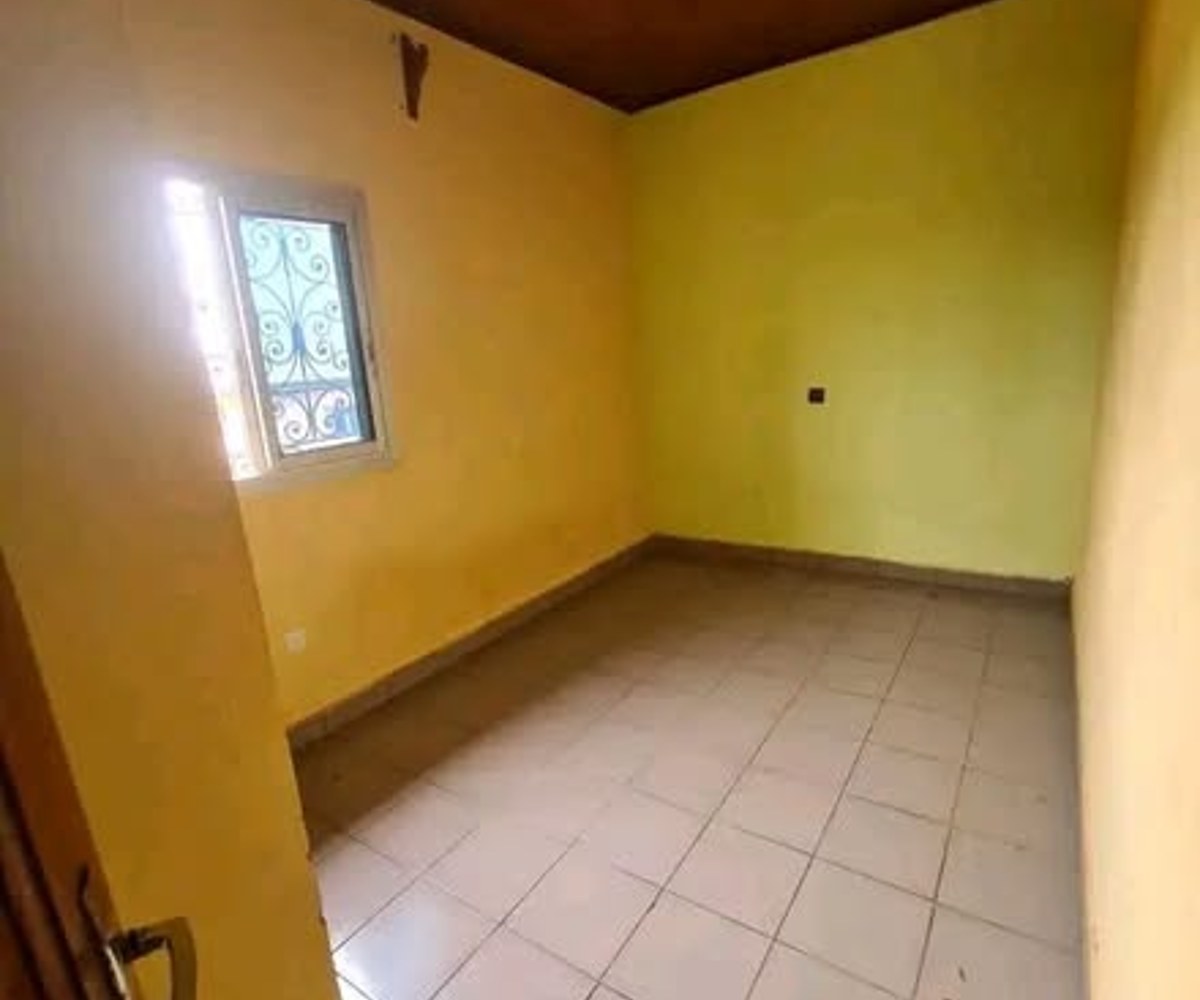 Appartement moderne à louer - Awae Nkolanga