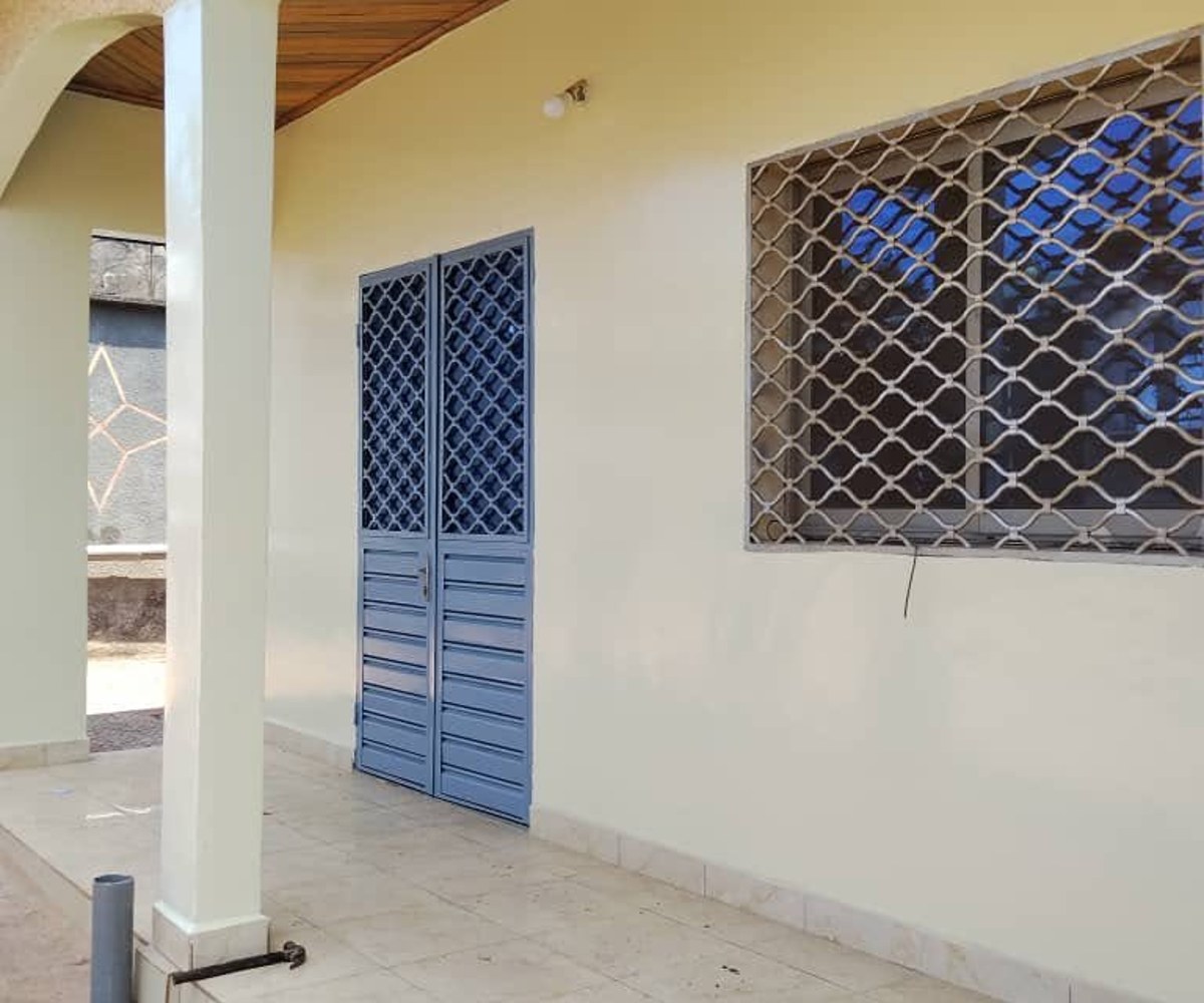 Villa à louer à Ahala, Yaoundé