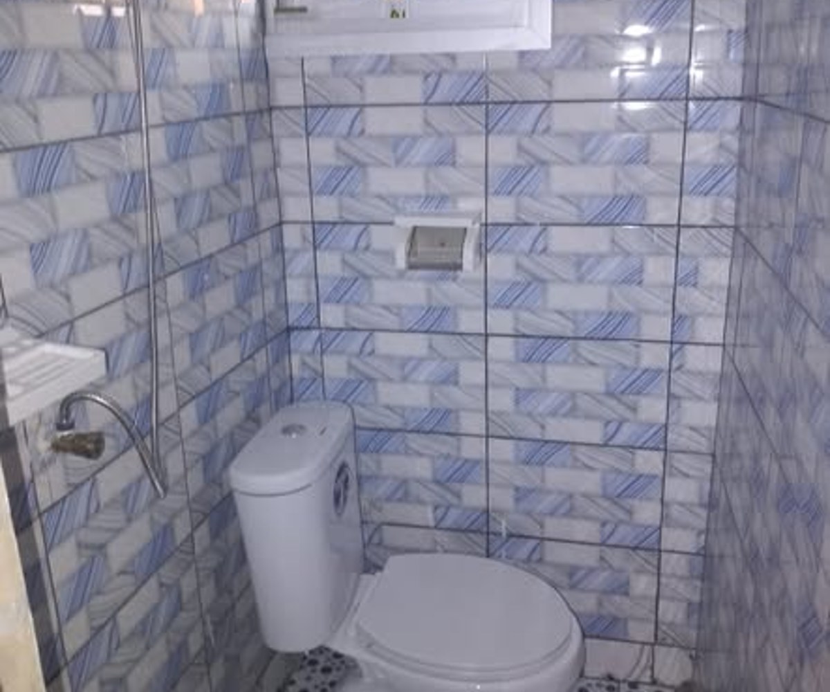 Chambre moderne à louer à Bonaberi