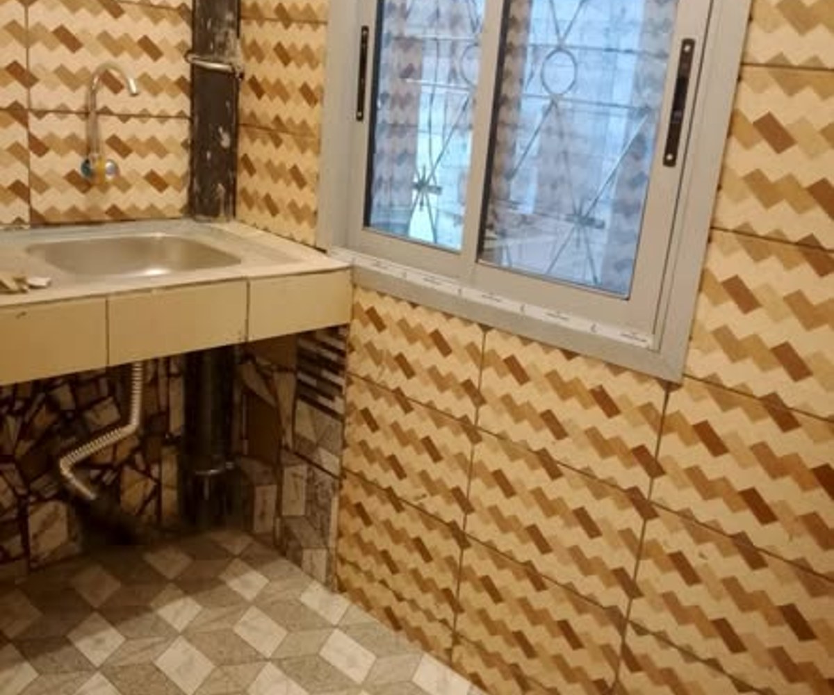 Studio moderne à louer - Village, Douala