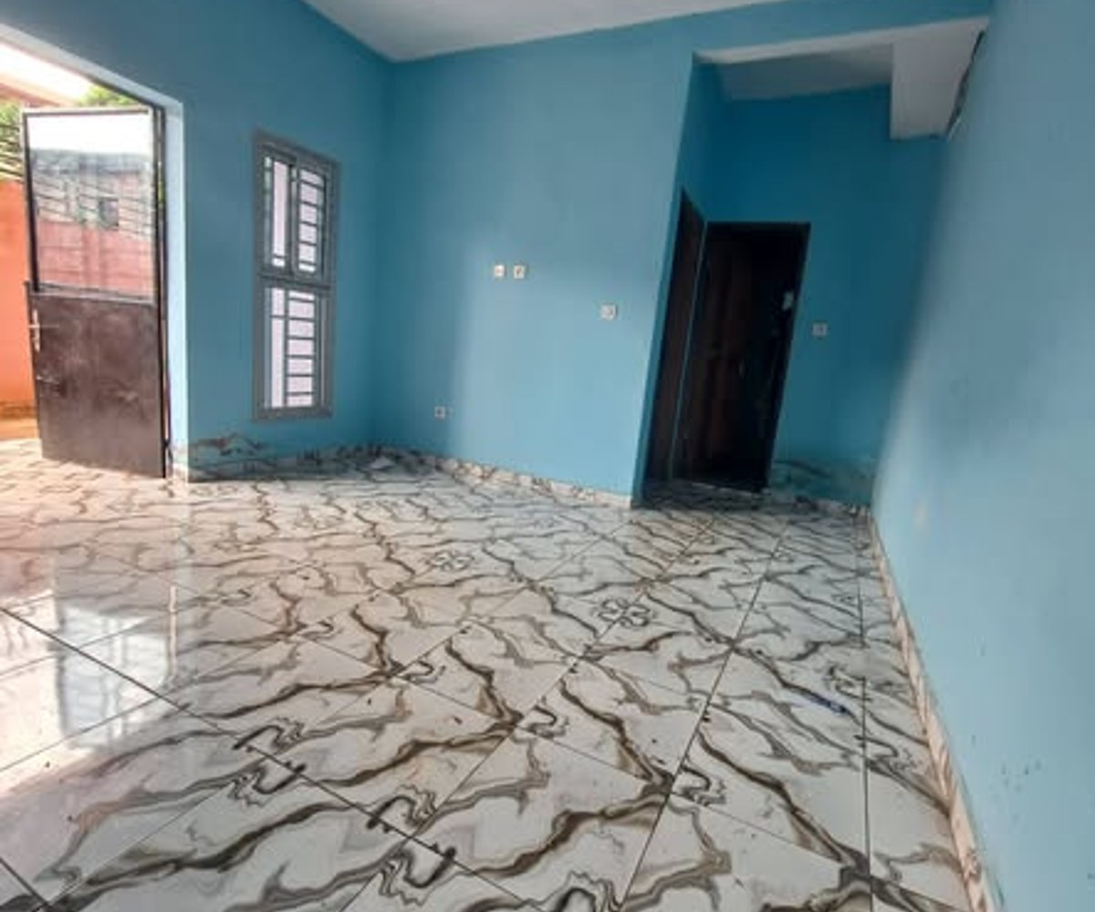 Studio moderne à louer - Nkolfoulou, Yaoundé