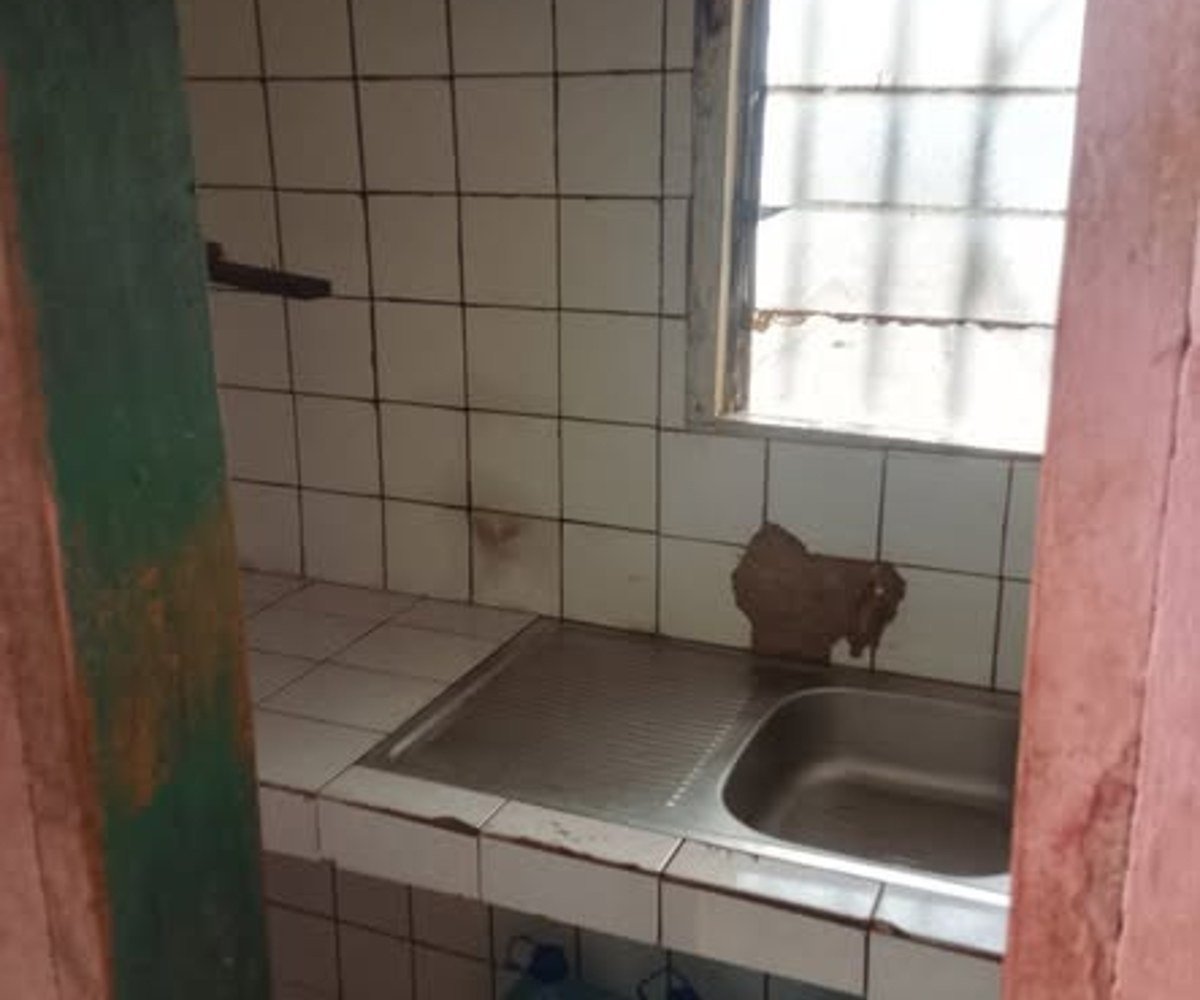 Chambre moderne 3 pièces - Nkomo, Yaoundé