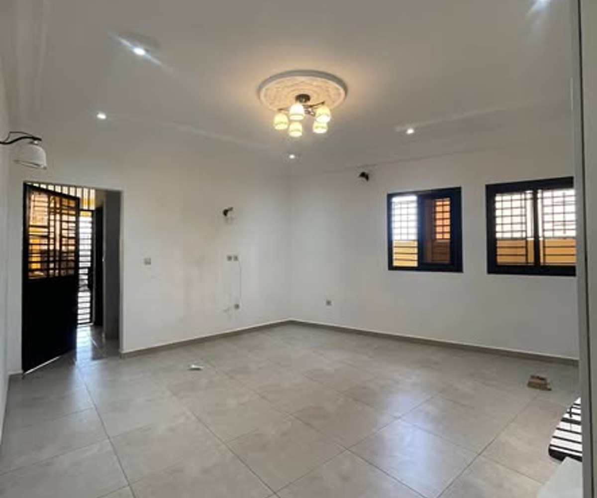Appartement VIP à Titi Garage, Yaoundé – 2 chambres, 3 douches