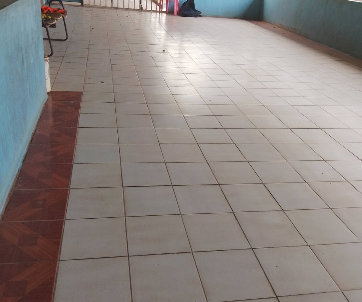 Magasin de stockage à louer Yaoundé Nlongkak