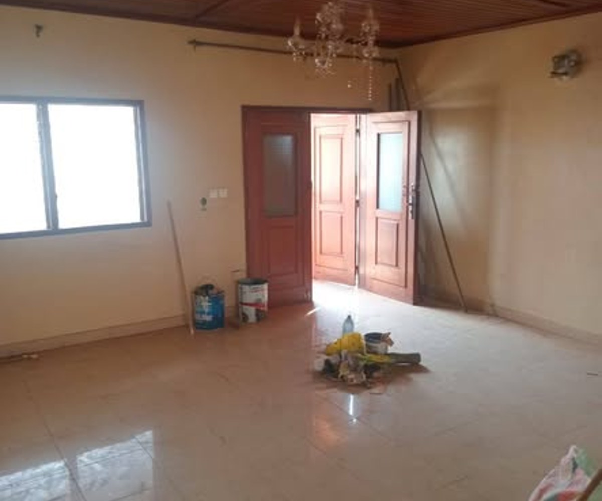 Appartement à louer à Biteng, Yaoundé - 3 chambres