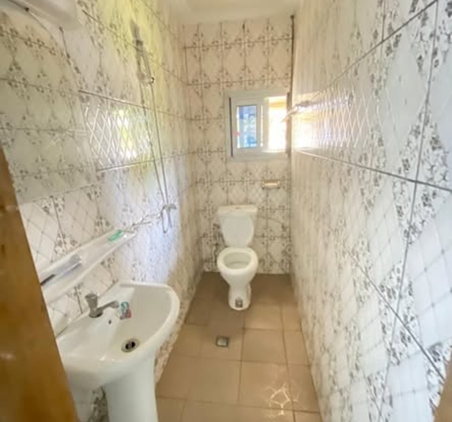 Appartement moderne 2 chambres - Makepe Rhône-Poulenc