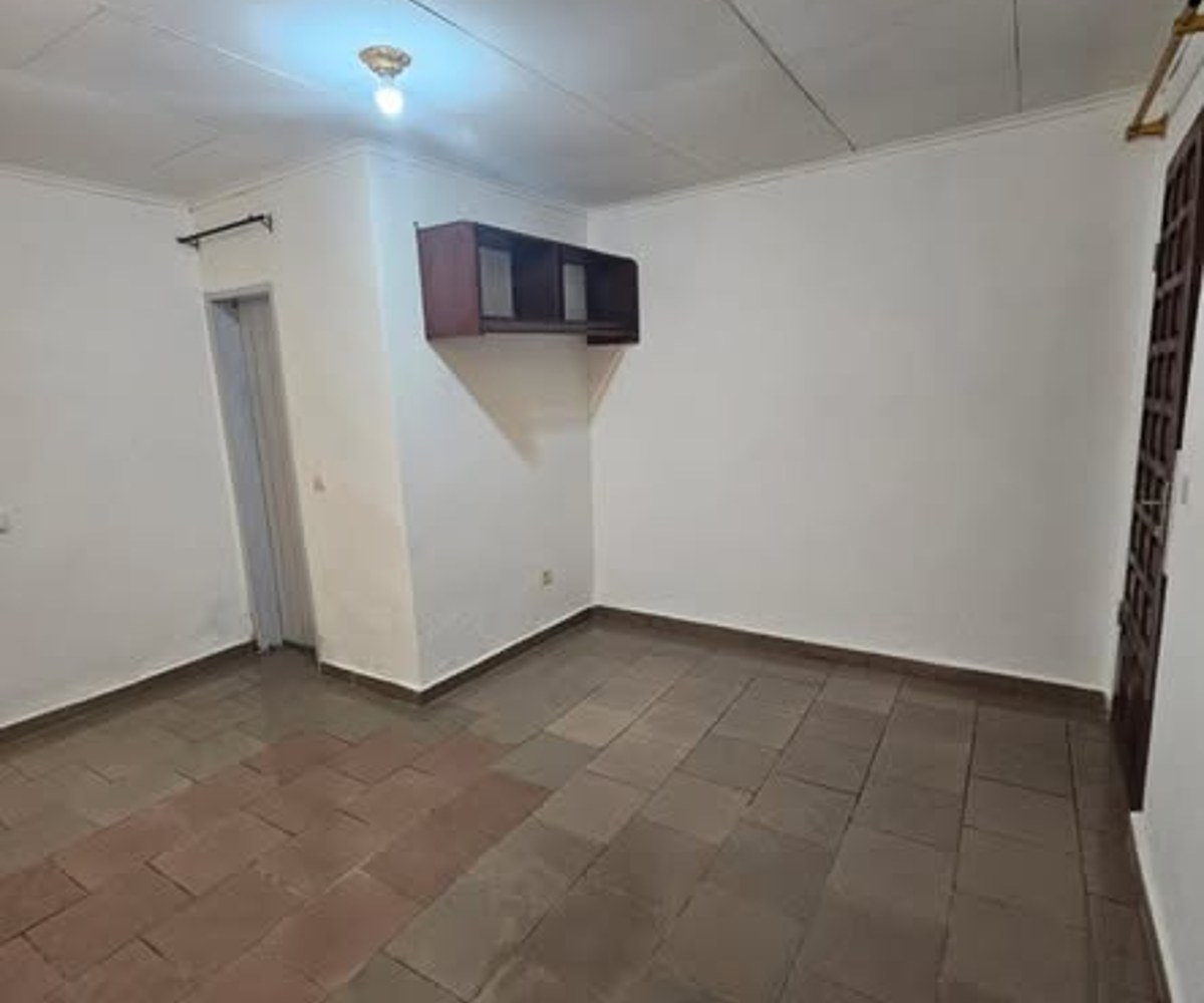 Chambre moderne à Biyem-Assi