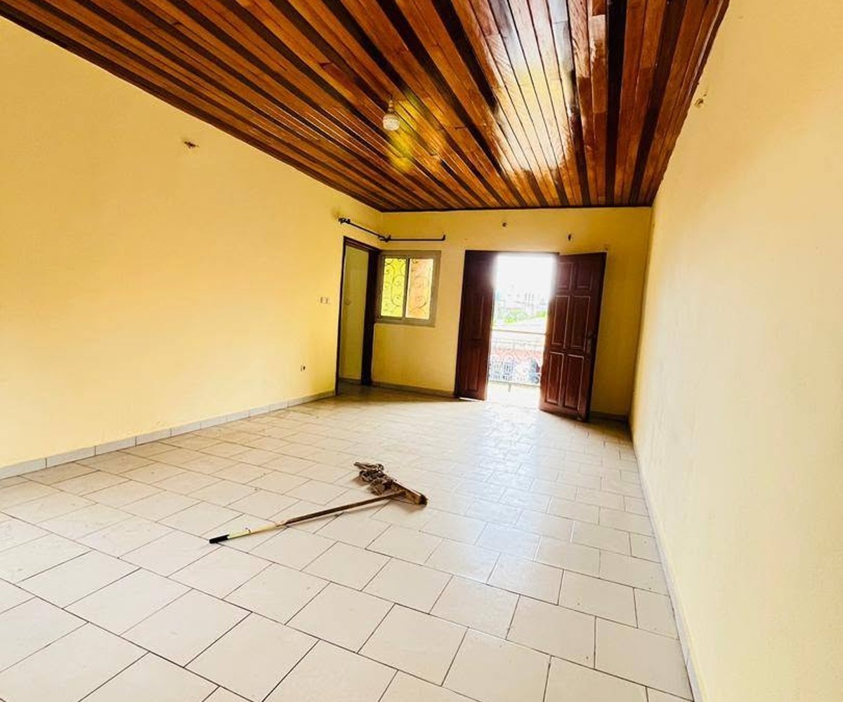 Appartement 2 chambres à louer à Nsimeyong