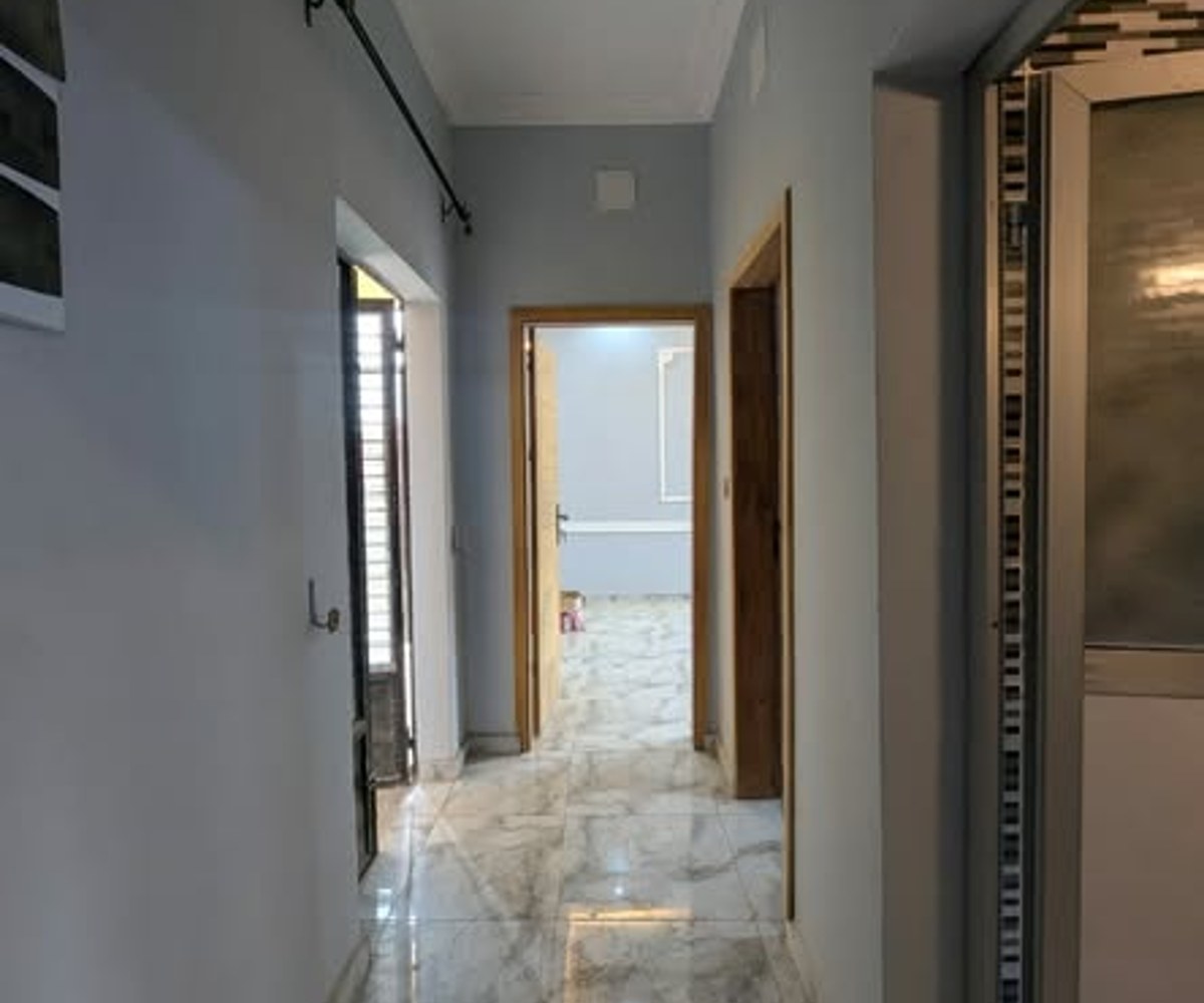Studio neuf à Nsam (Obam) - 90 000 FCFA/mois