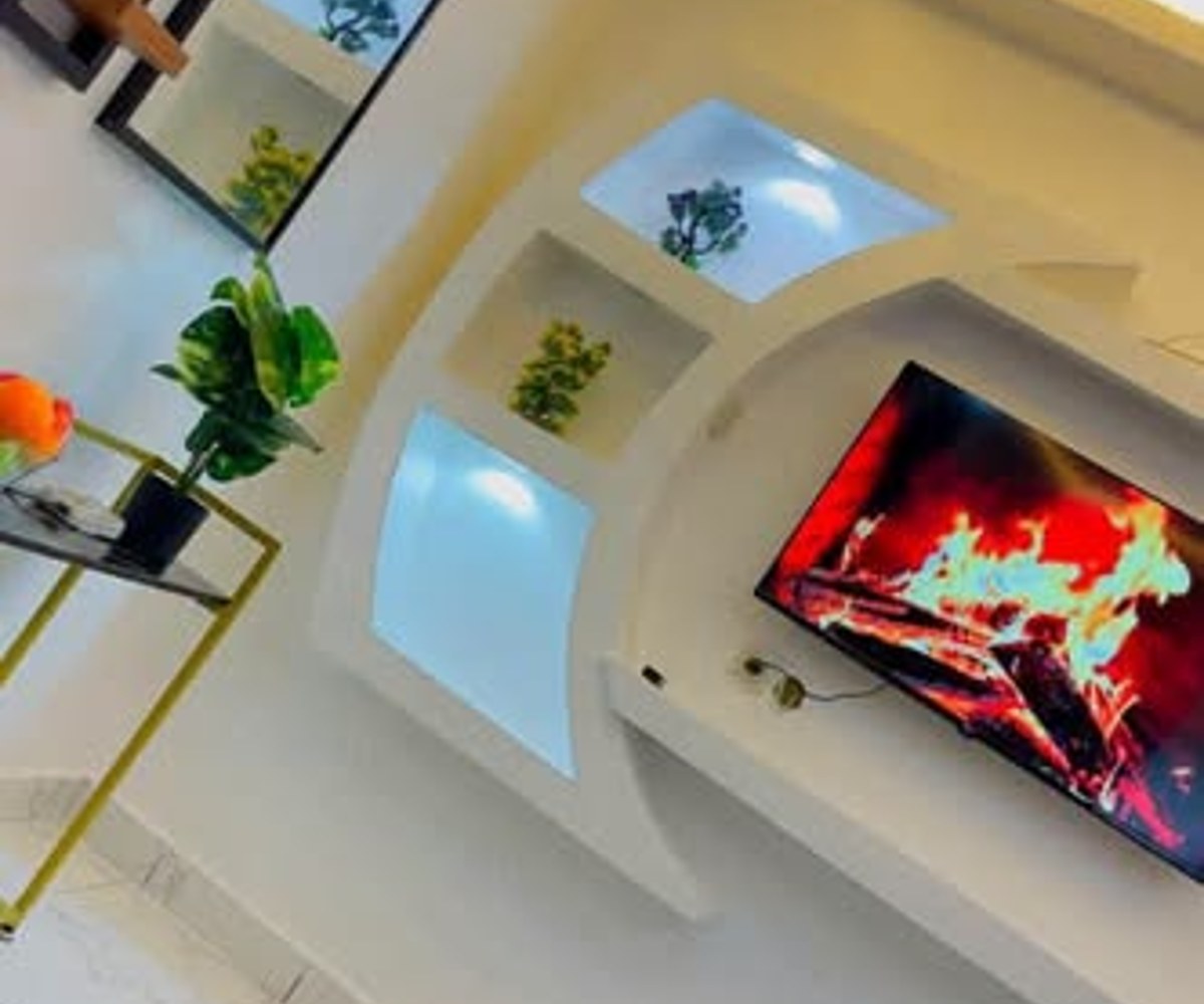 Studio Meublé à Kotto Rue des Pavés