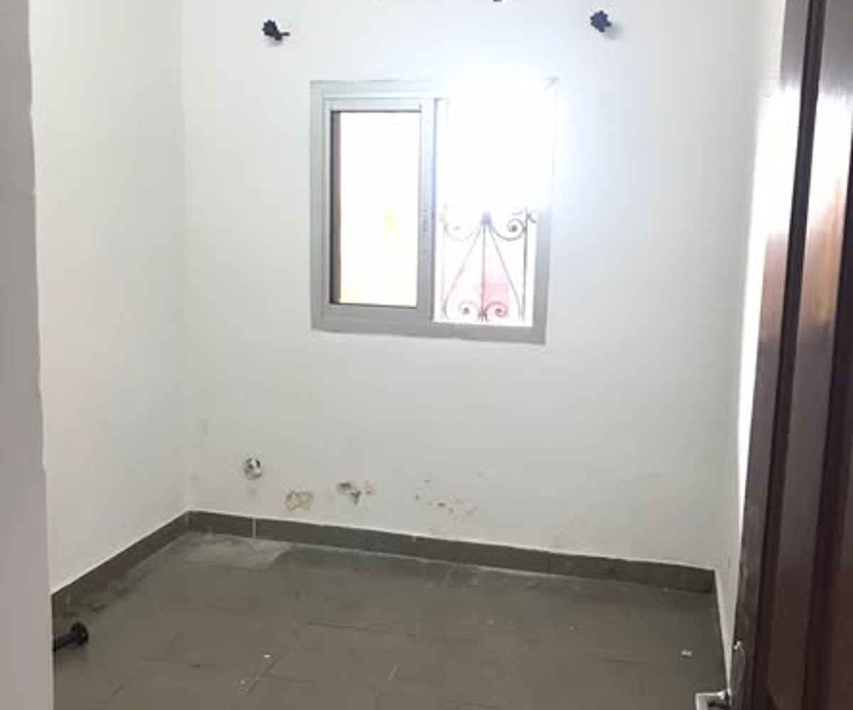 Studio moderne après résidence Kotto