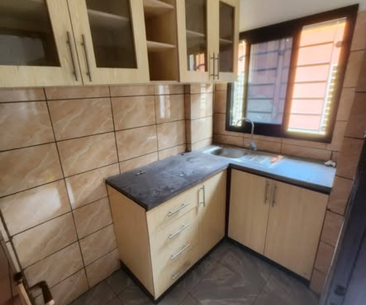 Studio moderne staffé à louer - Makepe BM