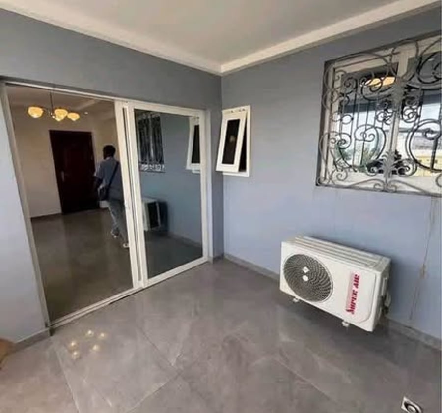 Appartement 2 chambres à louer - Akwa, Douala