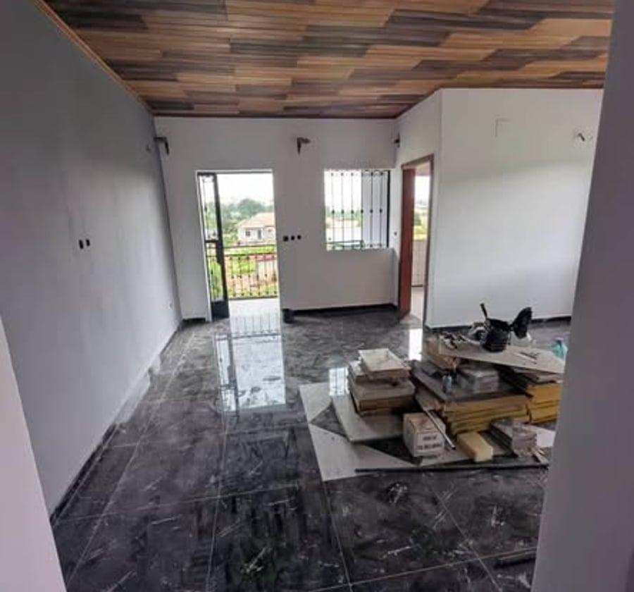 Appartement 2 chambres à louer à Nkolnda