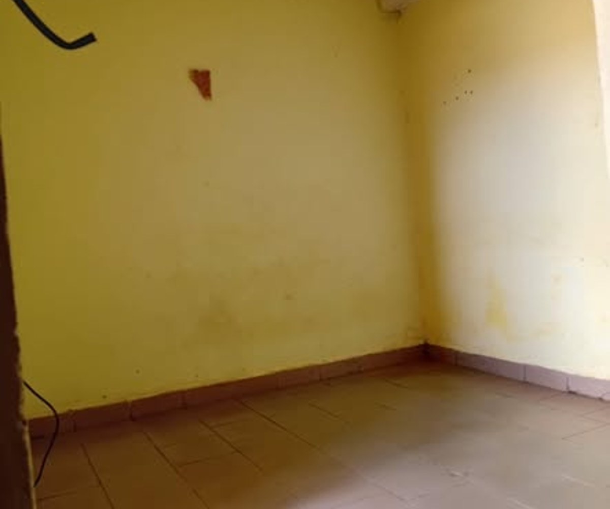 Chambre moderne 3 pièces à Simbock base militaire