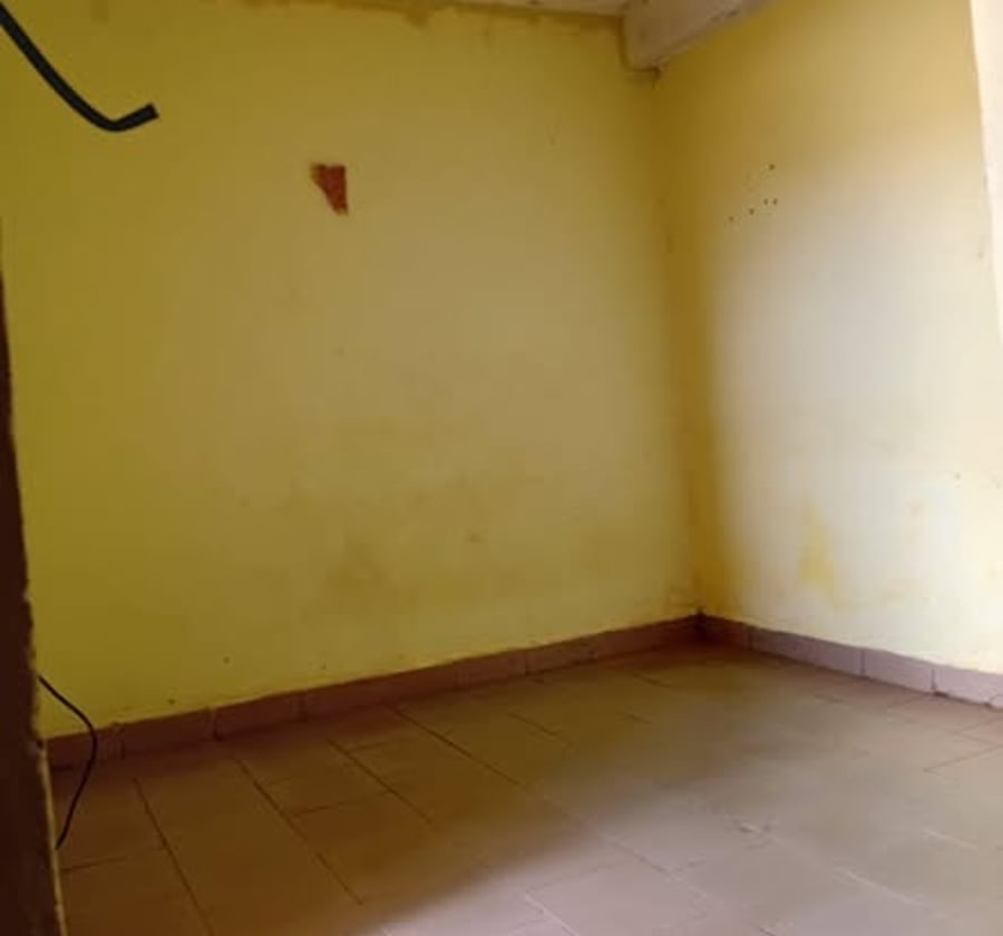 Chambre moderne 3 pièces à Simbock base militaire
