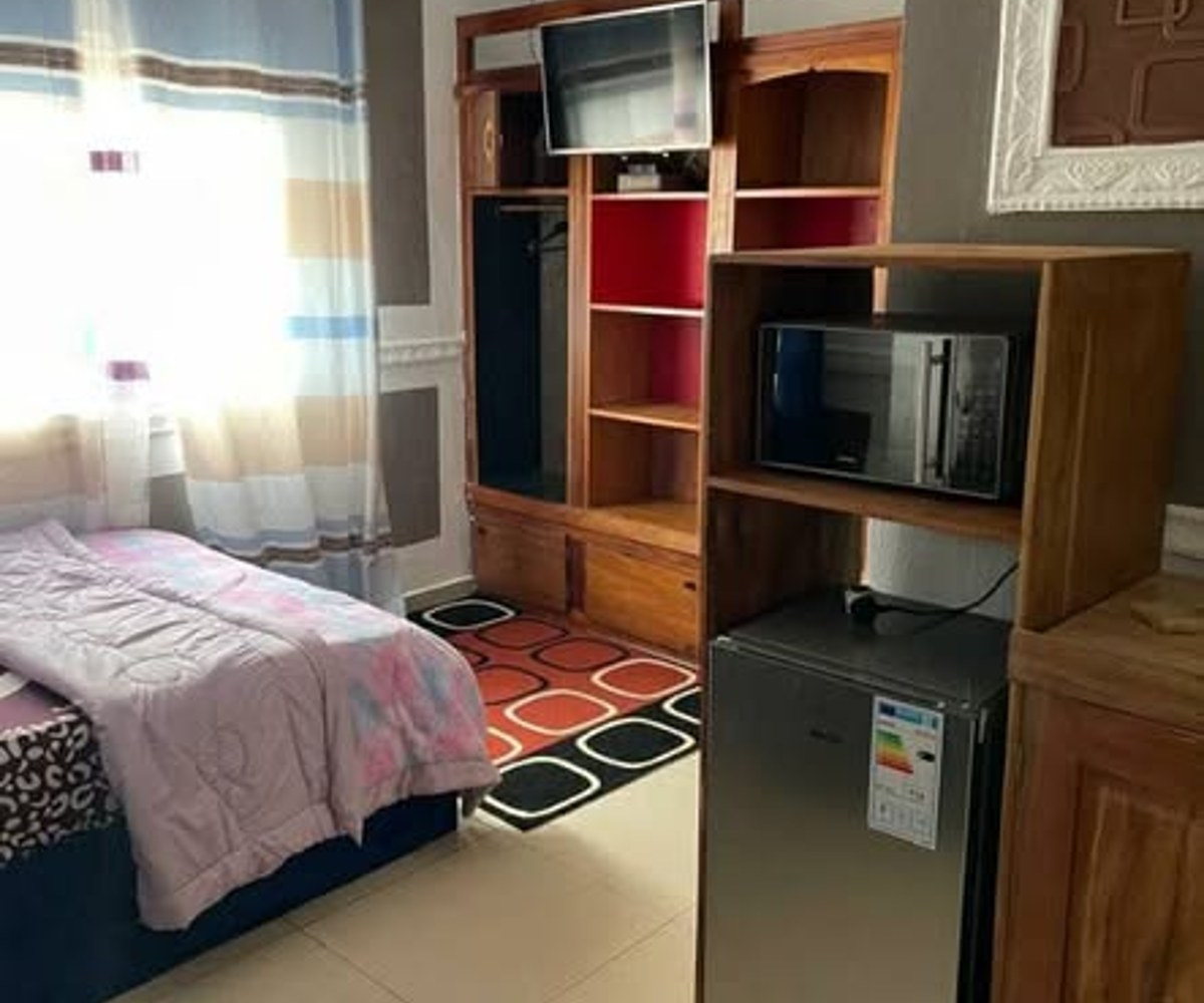 Chambre meublée à Bastos Yaoundé - 15 000 FCFA/nuit