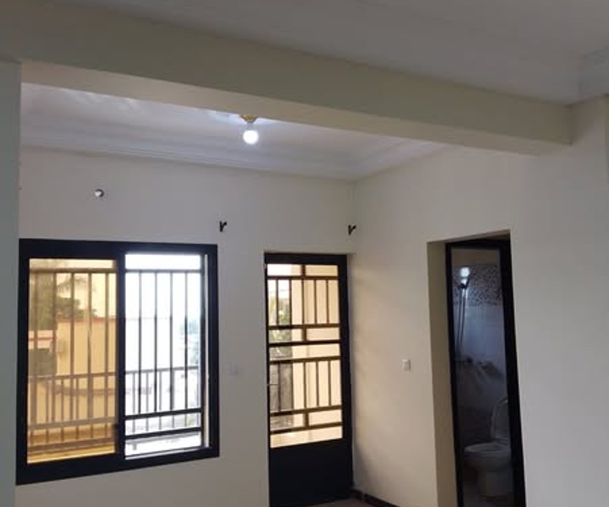 Bureaux à louer à Yaoundé Nkolfoulou
