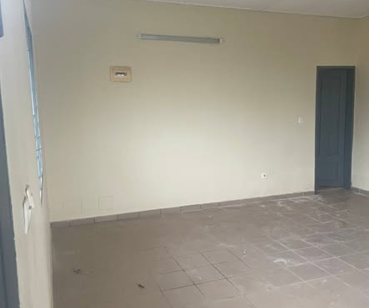 Appartement moderne à louer – Mbankolo