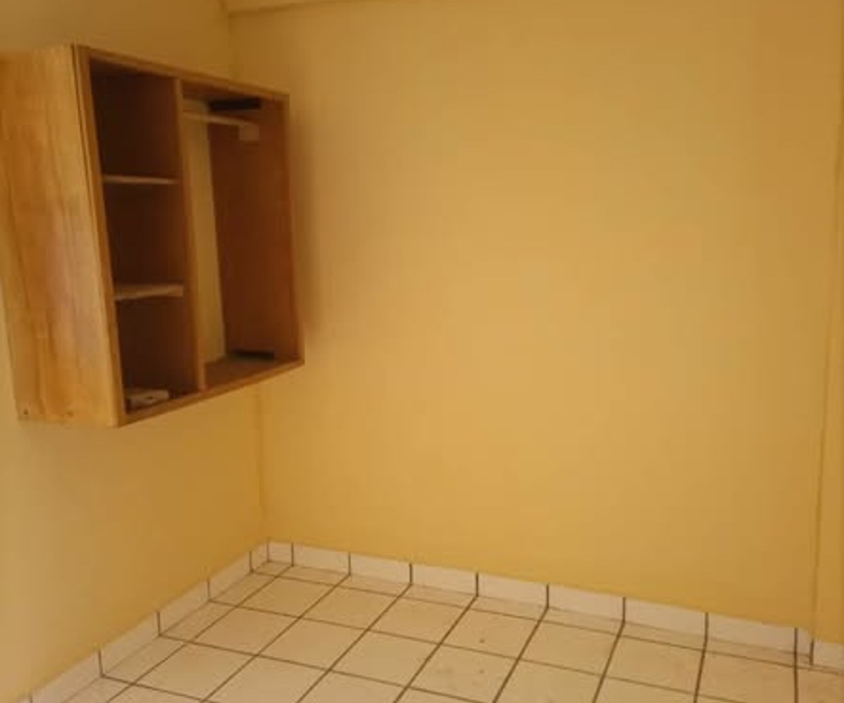 Chambre à louer à Mimboman, Yaoundé