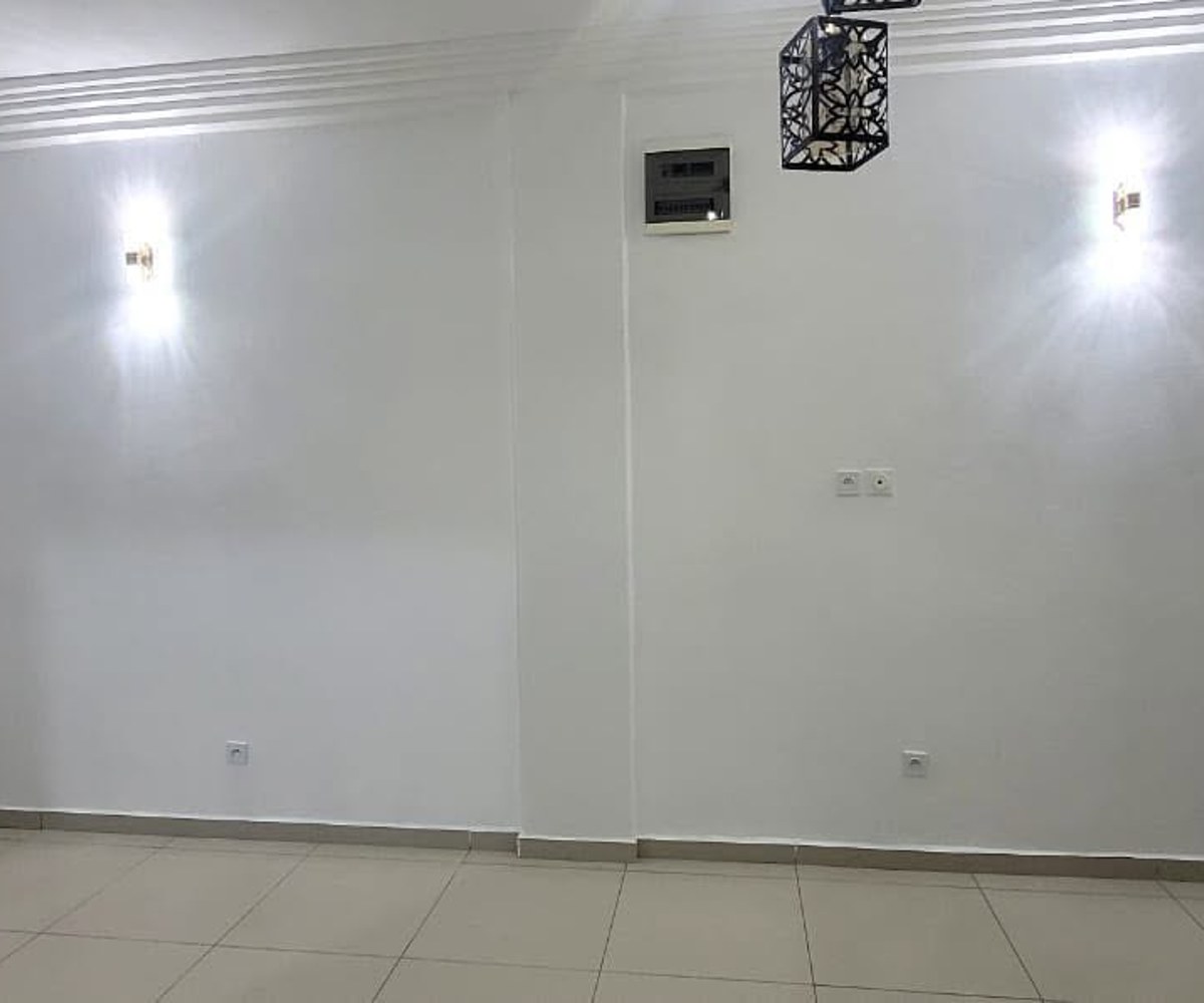 Appartement moderne à louer – Logbessou