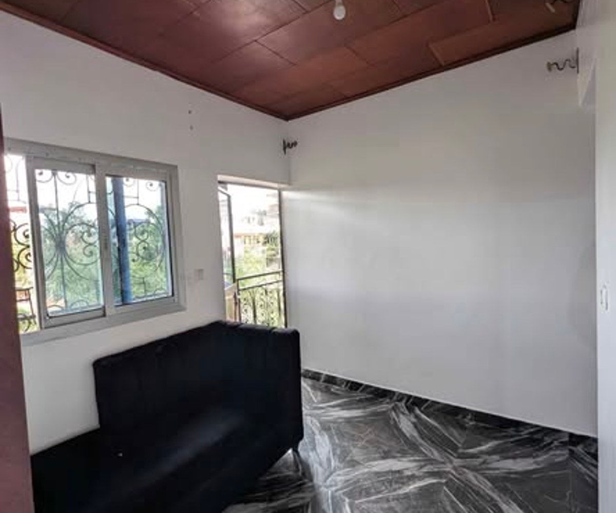 Studio moderne à louer à Damas